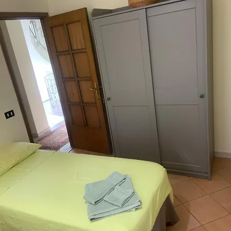 Πανσιόν Esperide Altavilla Milicia